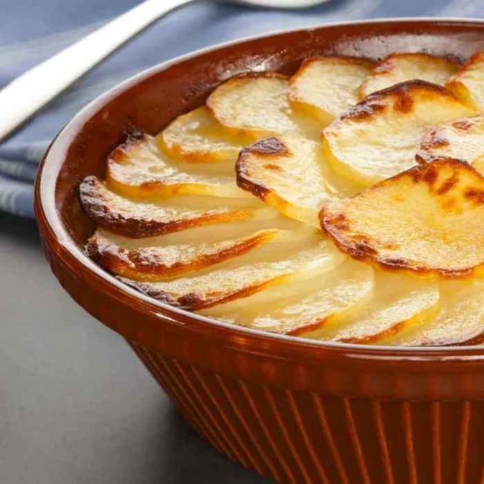 Patatas «Boulangère»