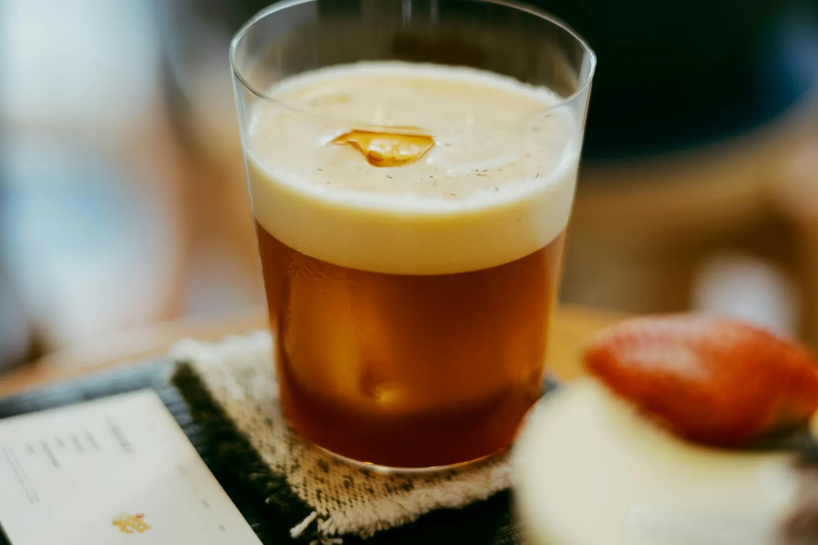 Una barreja freda de fred, escuma de caramel salada
