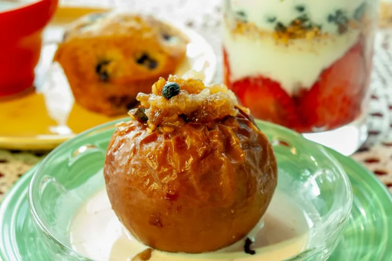 Baked apples