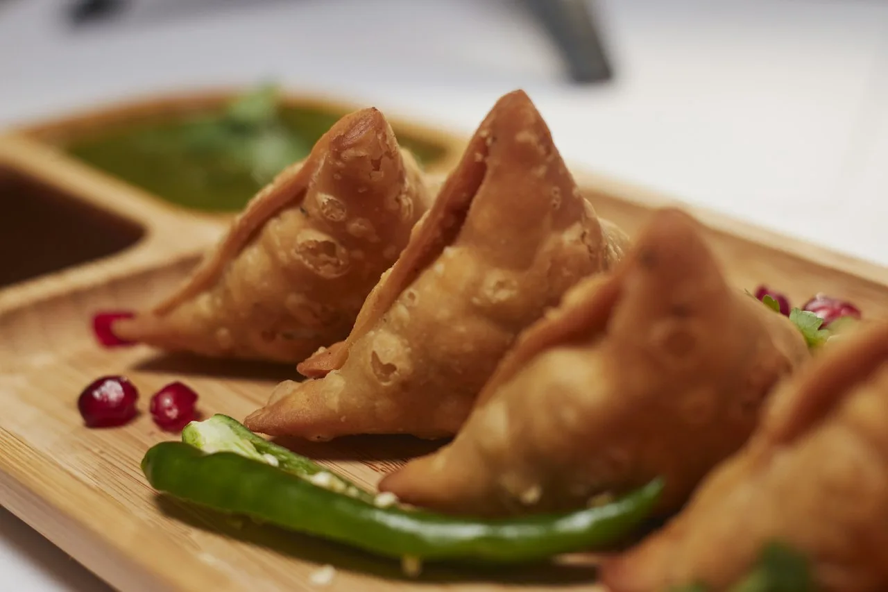 Vegetable samosas