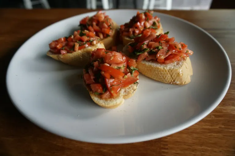 Bruschetta à la tomate