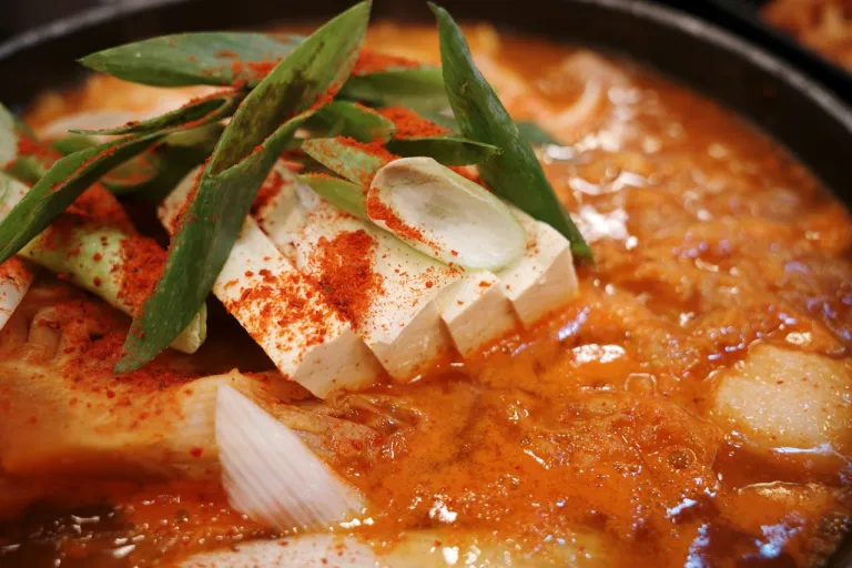 Kimchi jjigae