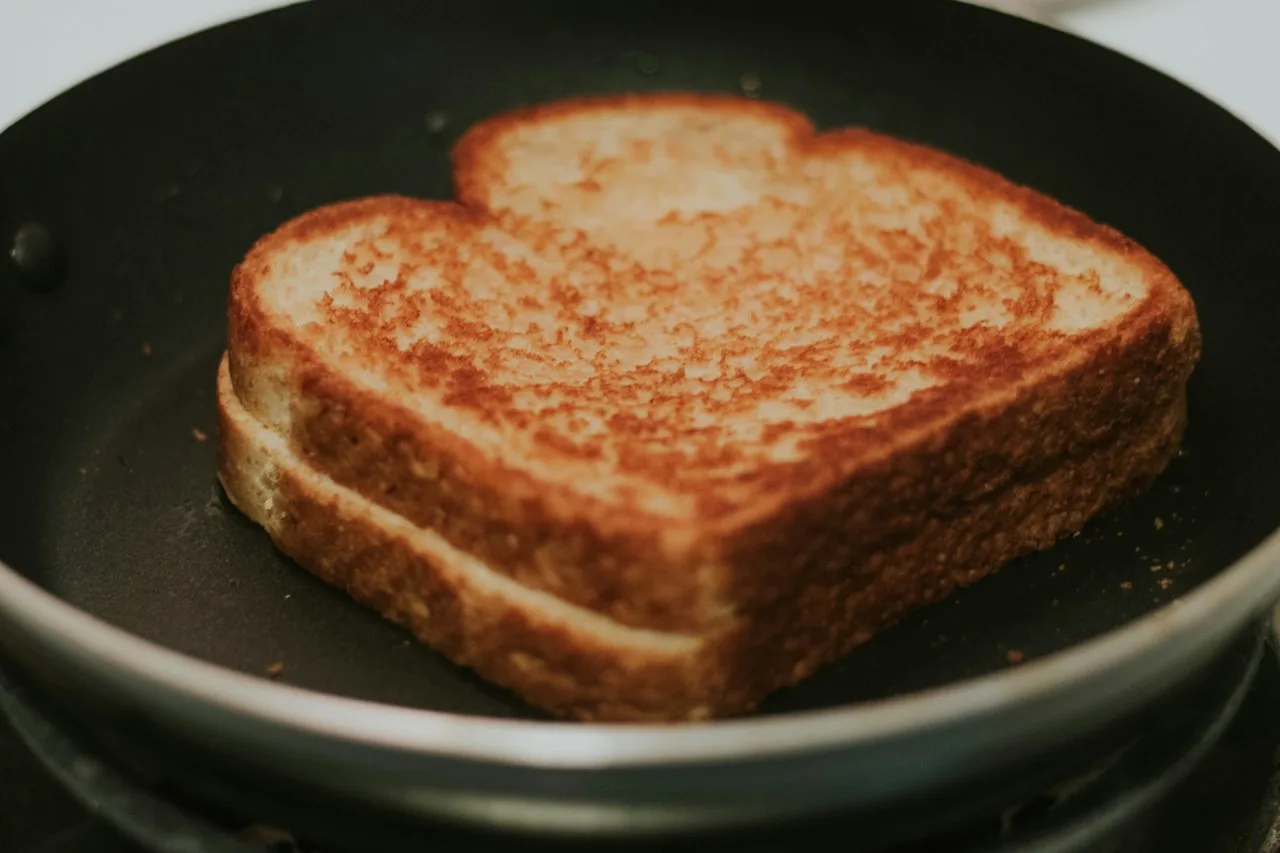 Toast al formaggio