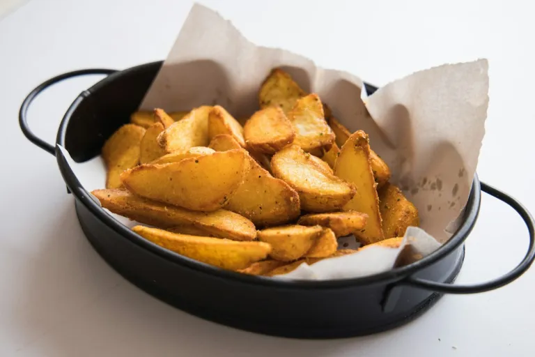 Patates a grills a la fregidora d'aire