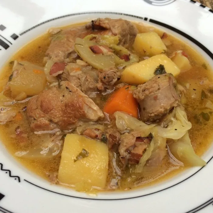 Maiale in umido al sidro