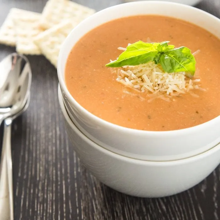 Sopa cremosa de tomate