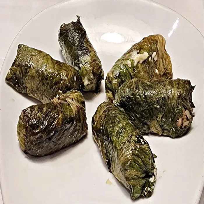 Dolma Japrak: foglie di vite ripiene