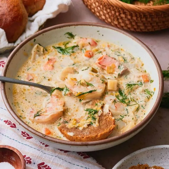 Fiskesuppe (sopa cremosa de pescado noruega)