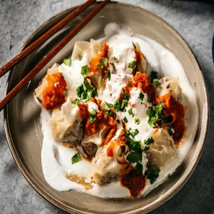 Mantu, empanadilla afgana