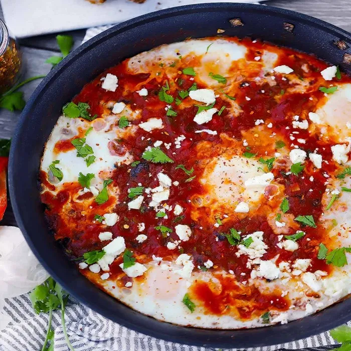 Shakshuka con queso feta