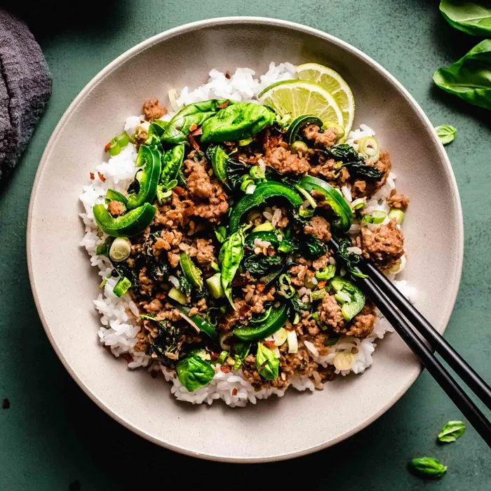 Manzo thailandese saltato in padella