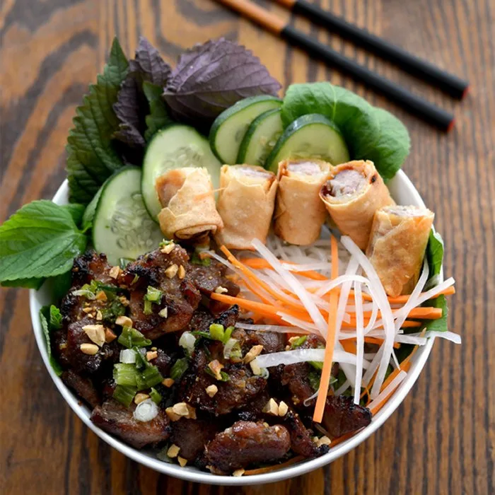 Grill de Vietnam (bunt-nuong)